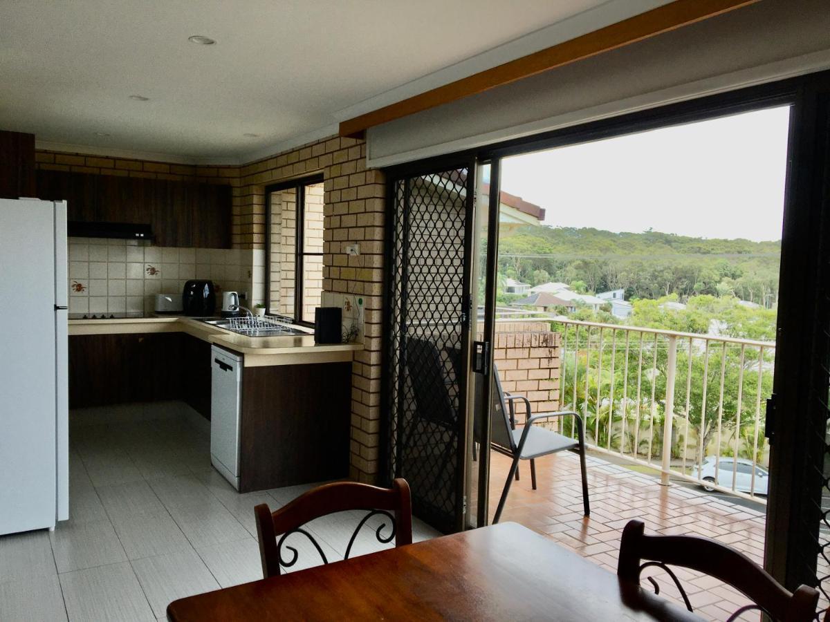 Seascapeatalexbeach Budget Accomodation Alexandra Headland Exterior foto